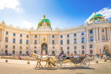 Fototapeta premium Stary Hofburg w Wiedniu