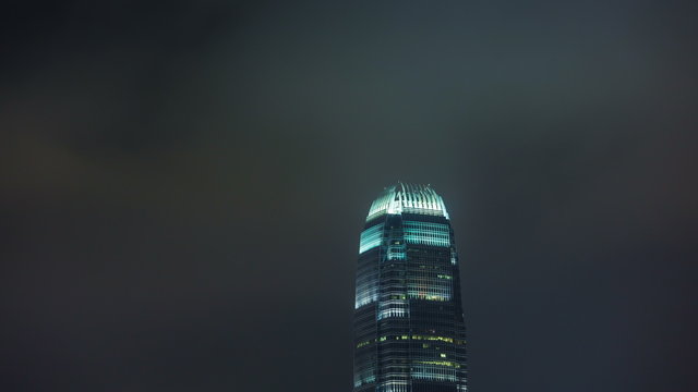 night sky top of the finance center 4k time lapse hong kong