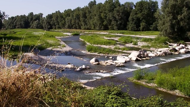 fiume cascate video