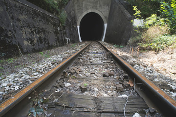 Train tunnel