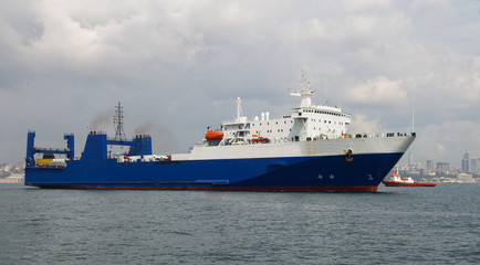 Fototapeta premium Roro Ship