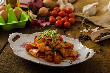 Pasta arrabiata with chilli and garlic organic