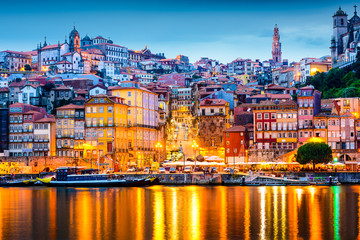 Porto, Portugal Skyline - obrazy, fototapety, plakaty
