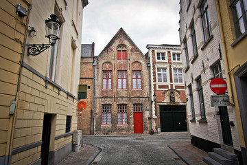 Fototapeta na wymiar Empty belgian streets