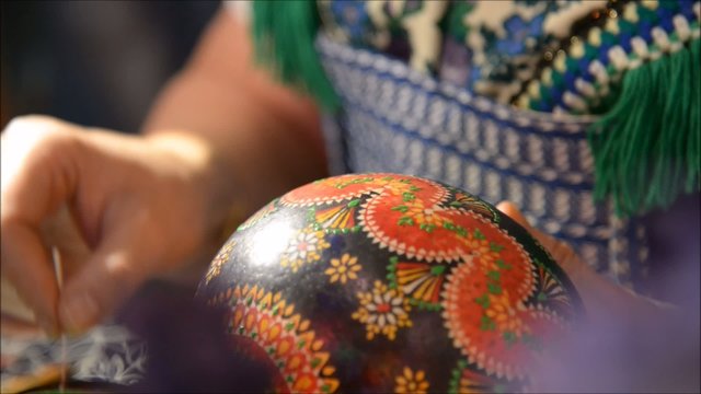 Painting a sorbian easter egg close up