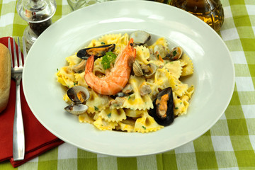 farfalle aux fruits de mer