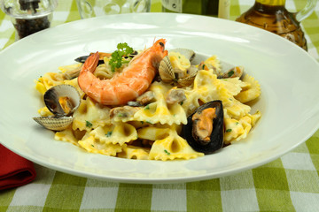 farfalle aux fruits de mer