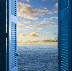 Fototapety  pokój z otwartymi drzwiami do seascape