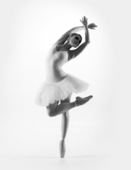 Black and white image of a young beautiful ballet dancer
