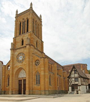 Eglise Saint-Etienne &agrave; Roanne