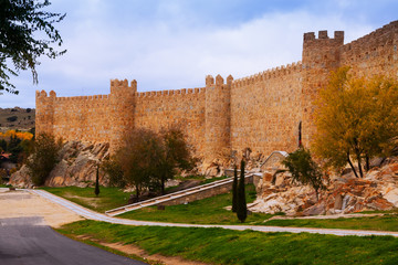 Fototapeta na wymiar Town wall in Avila