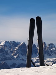 Fototapeta premium Short fun skis. nice sunny winter day at peak