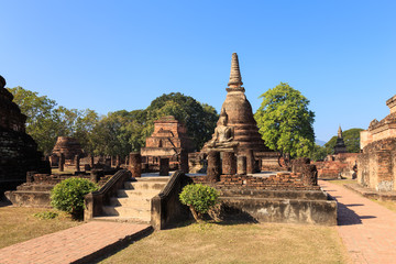 Fototapeta na wymiar Buddha statue in Wat Maha That, Shukhothai Historical Park, Thai