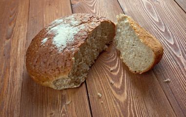 rustic rye bread