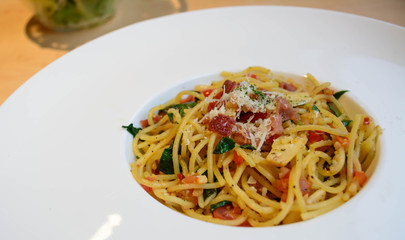 Spaghetti with bacon,tomato and chilli