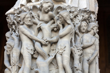 Fototapeta na wymiar Paris - West facade of Notre Dame Cathedral.