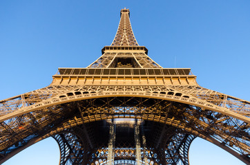 Fototapeta na wymiar Down under from under Eiffel tower