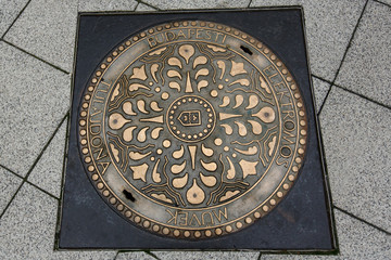 Budapest sewer cap