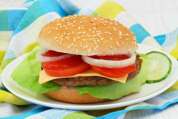 Cheeseburger, closeup