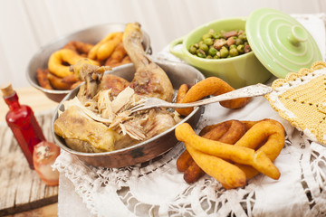 Roast chicken with potatoes chifeletti.