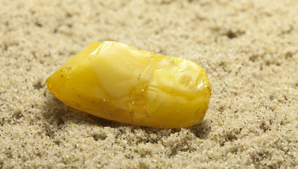 Raw amber