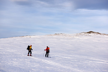Fototapeta na wymiar Winter trekking in the mountains