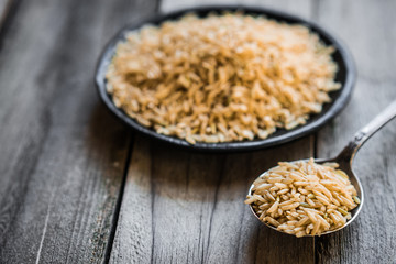 Raw brown rice