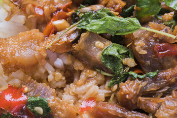 Thai fried pork basil sauce