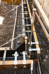 住宅の基礎工事　生コン打設用の型枠