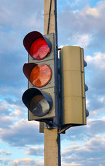 A broken signal light