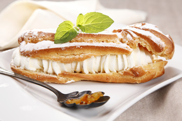 Eclair