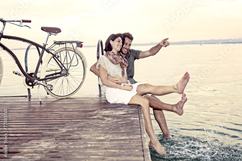 девушка парень велосипед любовь скачать