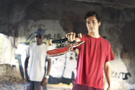skater giving you his skate, is your turn