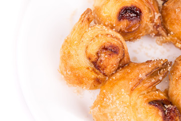 Knot-shaped biscuits