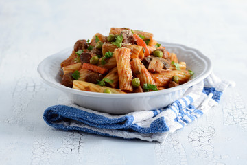 Vegane Pasta mit Gemüse
