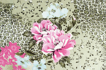 Floral cheetah pattern fabric.Brown leopard pattern with roses.