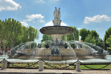 Provenza, Aix-en-Provence, fontana delle Tre Grazie