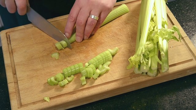 sticks celery cut