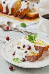 cupcake with berries
