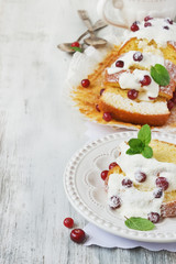  freshly baked cupcake