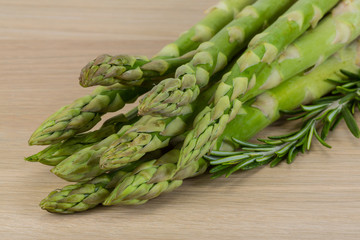 Raw asparagus