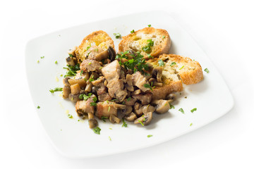 Stufato di lardo e funghi