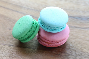 Macaroons.