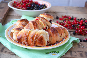 Buns with currants. Selective focus