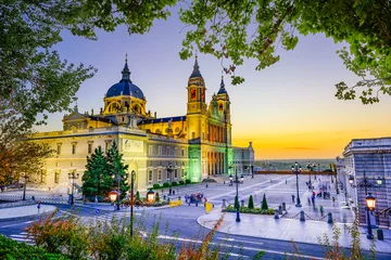 Zelfklevend Fotobehang Almudena Cathedral in Madrid, Spain © SeanPavonePhoto
