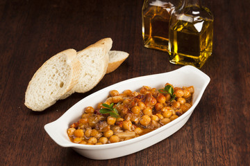 tripe with chickpeas, callos