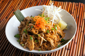 Chicken Pad Thai