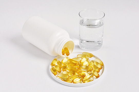 Fish oil with omega-3 supplement