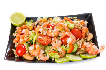 salad with shrimp and mussels