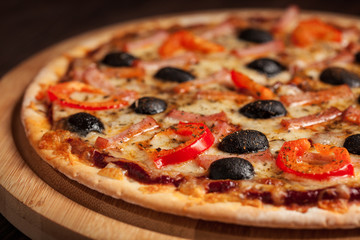 Ham pizza